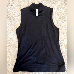 Athleta Outbound Tank, S, tags removed but never worn - black